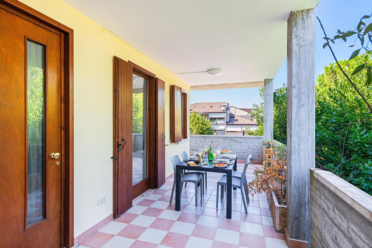 Ferienwohnung I Ciliegi 1-09 Con Piscina By Wonderful Italy Desenzano del Garda Exterior foto