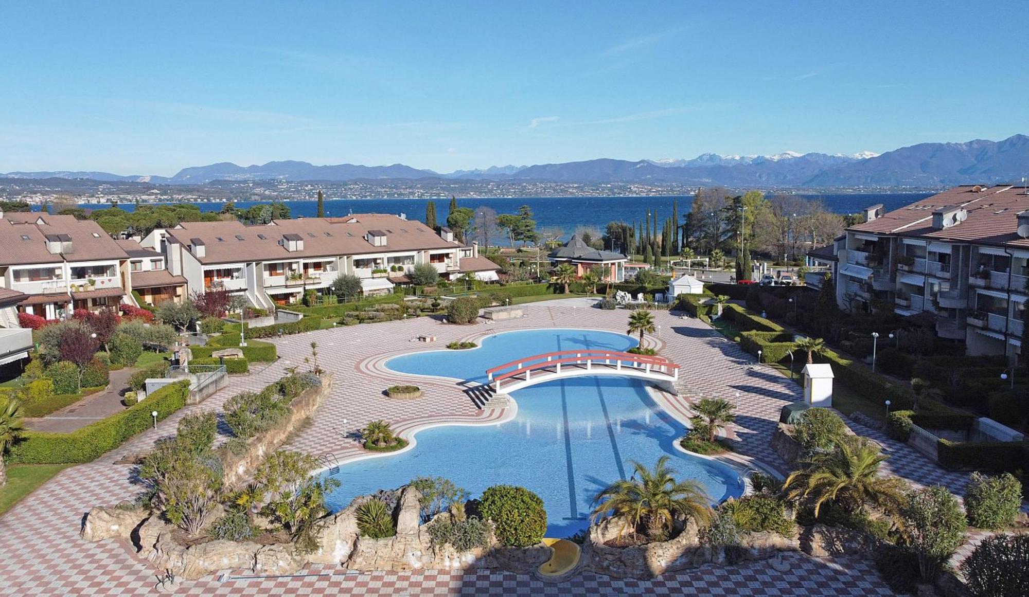 Ferienwohnung I Ciliegi 1-09 Con Piscina By Wonderful Italy Desenzano del Garda Exterior foto