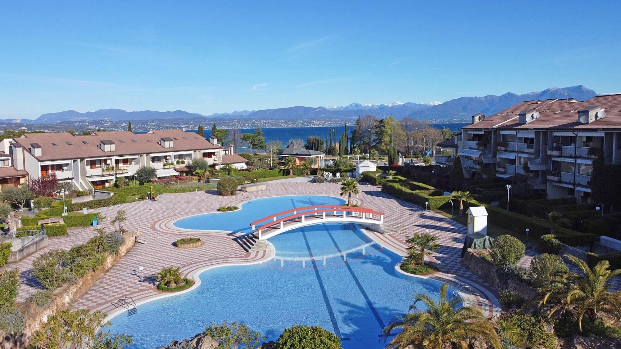 Ferienwohnung I Ciliegi 1-09 Con Piscina By Wonderful Italy Desenzano del Garda Exterior foto